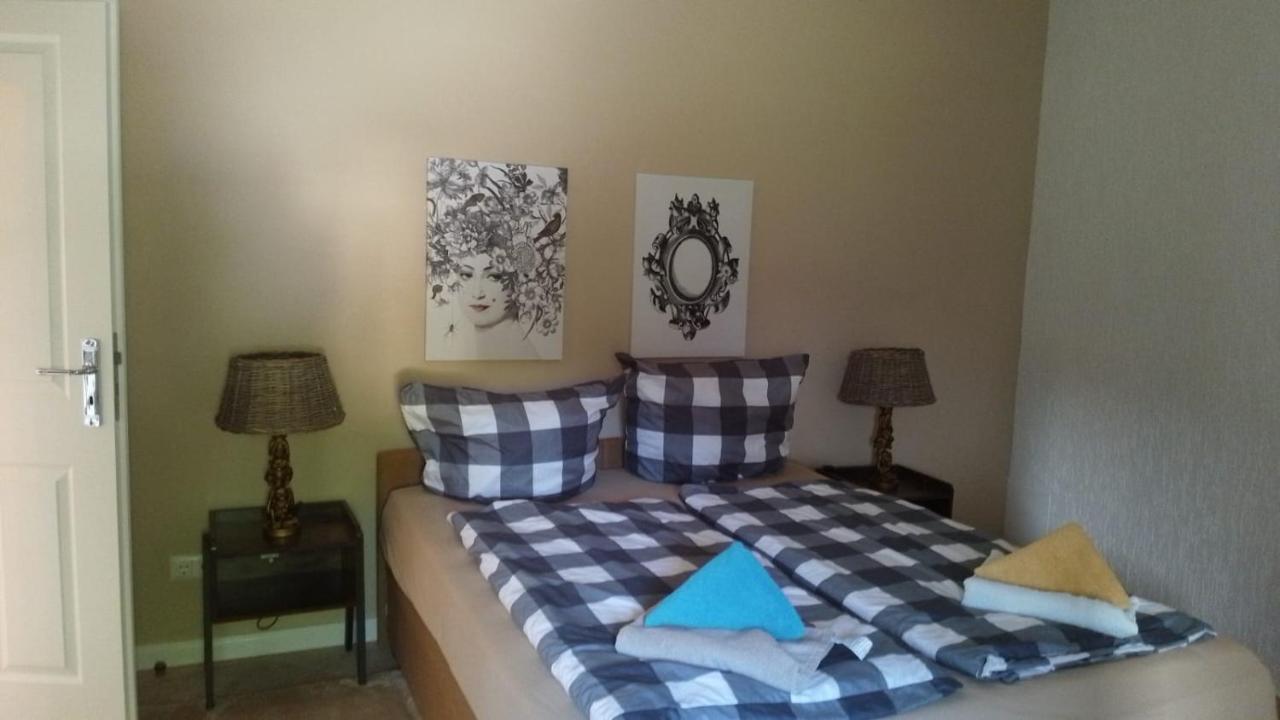 Ferienwohnung Mit Kamin Und Traumhafter Dachterrasse Mit Weitblick In Die Natur Neu Gaarz 외부 사진