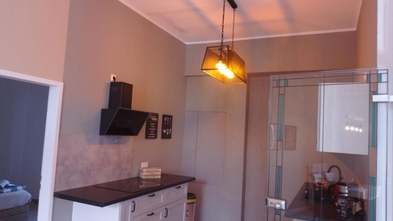 Ferienwohnung Mit Kamin Und Traumhafter Dachterrasse Mit Weitblick In Die Natur Neu Gaarz 외부 사진